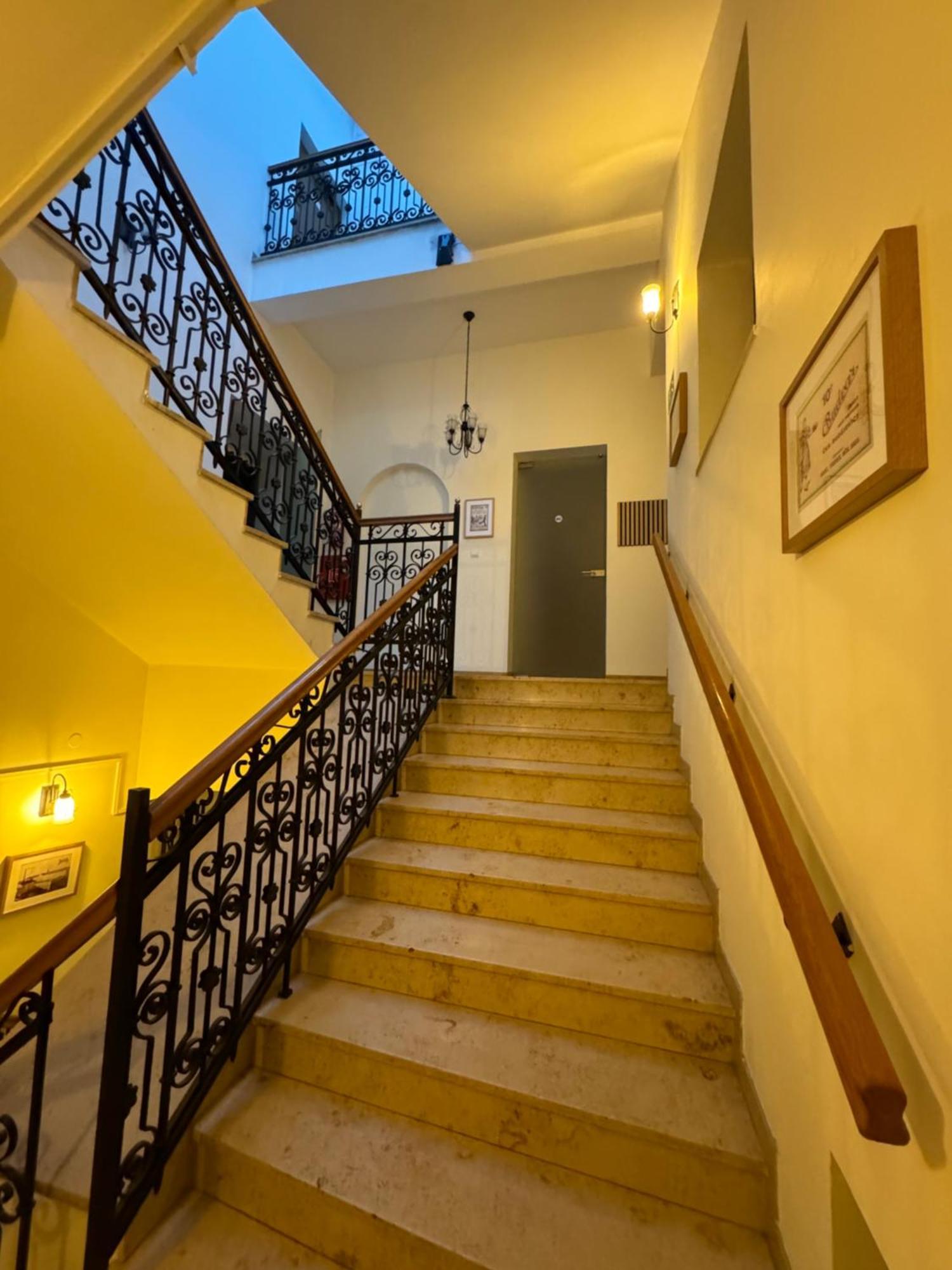 Hostel Va Bank Жешув Экстерьер фото