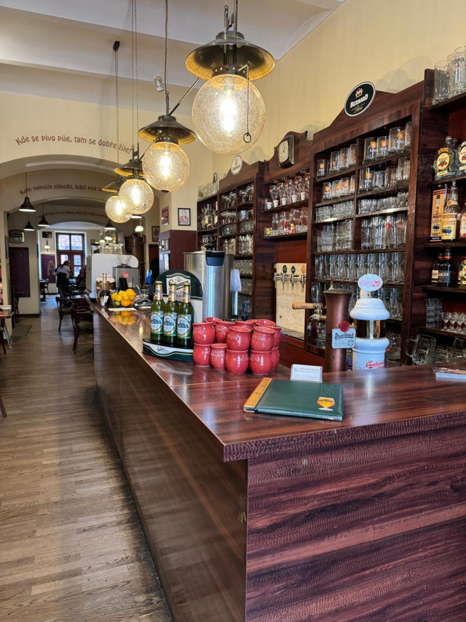 Hostel Va Bank Жешув Экстерьер фото